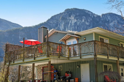 Hot Tub / Spa Photo of 38127 Westway Avenue, Squamish, BC