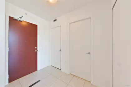 Hot Tub / Spa Photo of 502 2345 Madison Avenue, Burnaby, BC