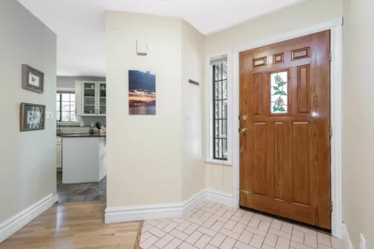 Kitchen Photo of 3 15148 20 Avenue, Surrey, BC