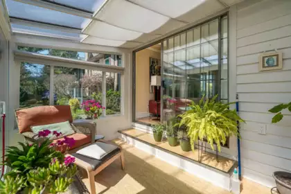 Swimming Pool Photo of 3 15148 20 Avenue, Surrey, BC