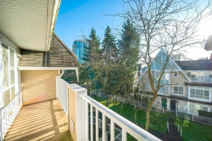 Outdoor Patio Photo of 54 6577 Southoaks Crescent, Burnaby, BC