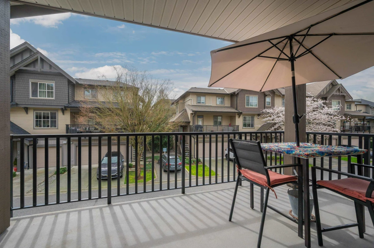 Laundry Room Photo of 40 9525 204 Street, Langley, BC