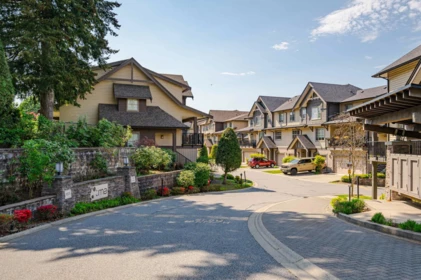 40 9525 204 Street, Langley, BC, Langley — Townhouse for sale