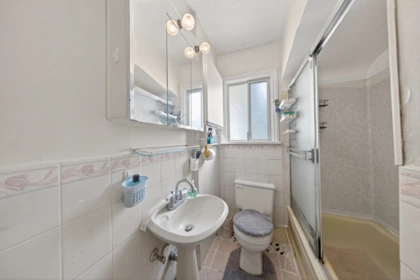 Breakfast Nook Photo of 3950 Laurel Street, Vancouver, BC