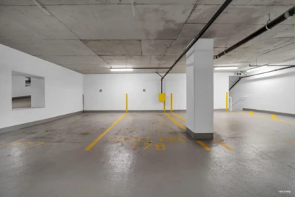 Basement Recreation Room Photo of 2009 4730 Lougheed Highway, Burnaby, BC