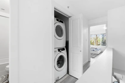 Swimming Pool Photo of 4032 2655 Bedford Street, Port Coquitlam, BC