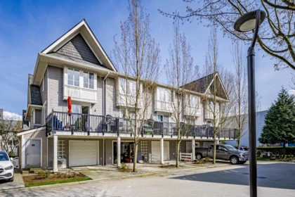 Front Yard Photo of 34 2418 Avon Place, Port Coquitlam, BC