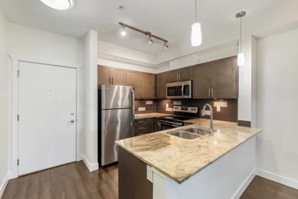 L115 13468 King George Boulevard, Surrey, BC, Surrey — Apartment/Condo for sale
