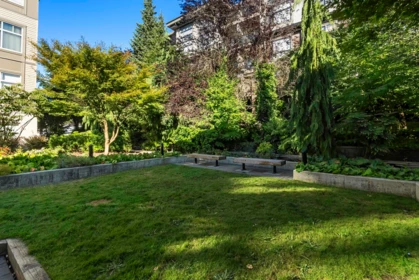 Hot Tub / Spa Photo of L115 13468 King George Boulevard, Surrey, BC
