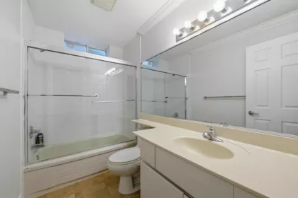 Hot Tub / Spa Photo of 6418 Marguerite Street, Vancouver, BC