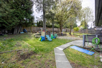 Backyard Photo of 7730 Stanley Street, Burnaby, BC