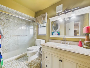 Powder Room Photo of 7730 Stanley Street, Burnaby, BC