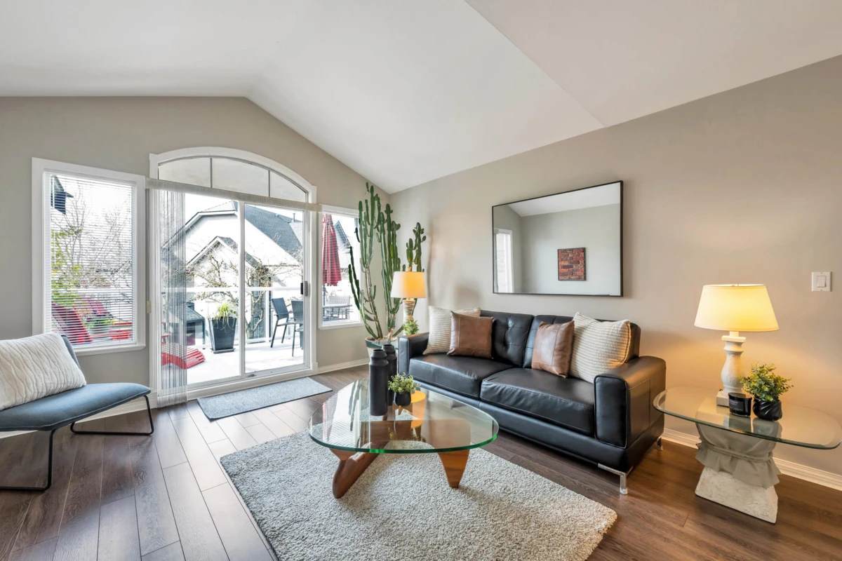 Dining Area Photo of 16 4740 221 Street, Langley, BC