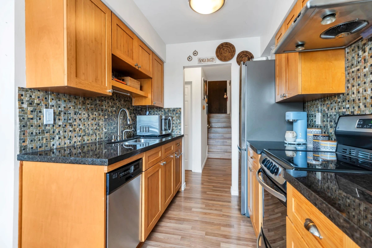 Dining Area Photo of 207 2080 Maple Street, Vancouver, BC