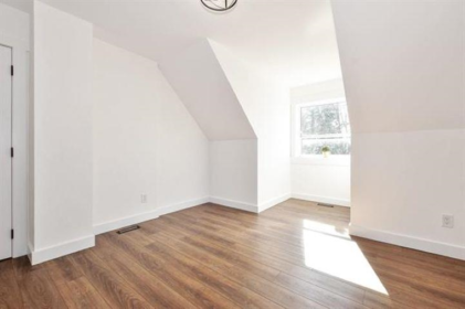 Staircase Photo of 7657 Horne Street, Mission, BC