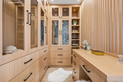 Mudroom Photo of 4096 Union Street, Burnaby, BC