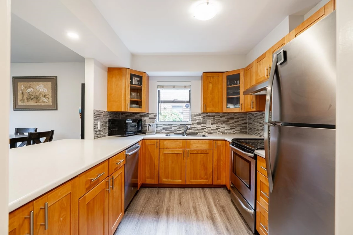 Dining Area Photo of 412 10620 150 Street, Surrey, BC