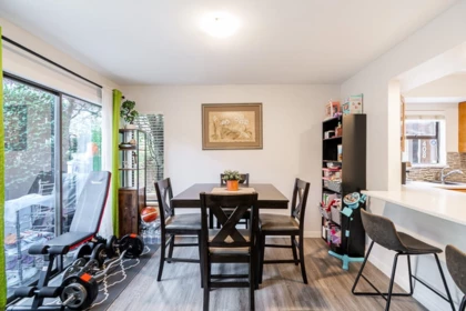 Breakfast Nook Photo of 412 10620 150 Street, Surrey, BC