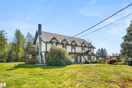 Hot Tub / Spa Photo of 25474 60 Avenue, Langley, BC
