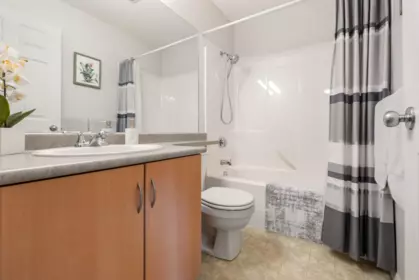 Mudroom Photo of 133 1055 Riverwood Gate, Port Coquitlam, BC