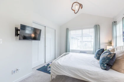 Bedroom 4 Photo of 41 11272 240 Street, Maple Ridge, BC