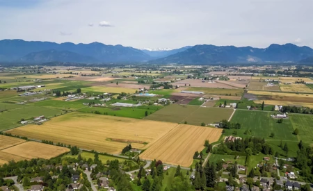 Front Yard Photo of 7319 Mount Thurston Drive, Chilliwack, BC