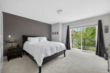 Bedroom 4 Photo of 1 7198 179 Street, Surrey, BC