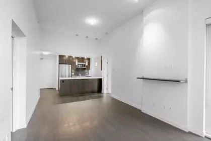 Kitchen Photo of 503 619 Fifth Avenue, New Westminster, BC