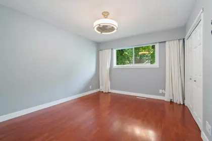 Powder Room Photo of 46155 Larch Avenue, Chilliwack, BC