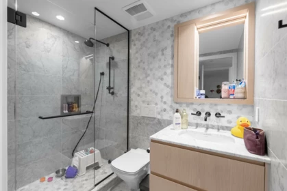 Powder Room Photo of 203 1365 Davie Street, Vancouver, BC