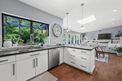 Pantry Photo of 1098 Linnae Avenue, North Vancouver, BC