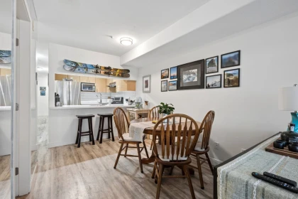 Kitchen Photo of 208 988 W 21st Avenue, Vancouver, BC