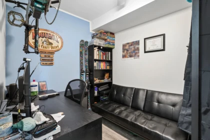 Loft / Bonus Room Photo of 208 988 W 21st Avenue, Vancouver, BC