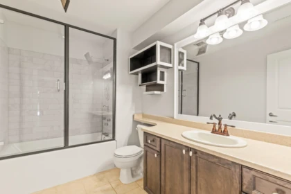 Hot Tub / Spa Photo of 75 Maple Drive, Port Moody, BC