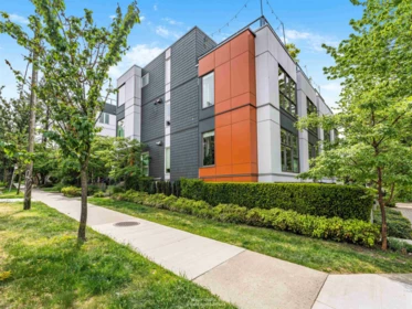 627 Victoria Drive, Vancouver, BC, Vancouver — Townhouse for sale