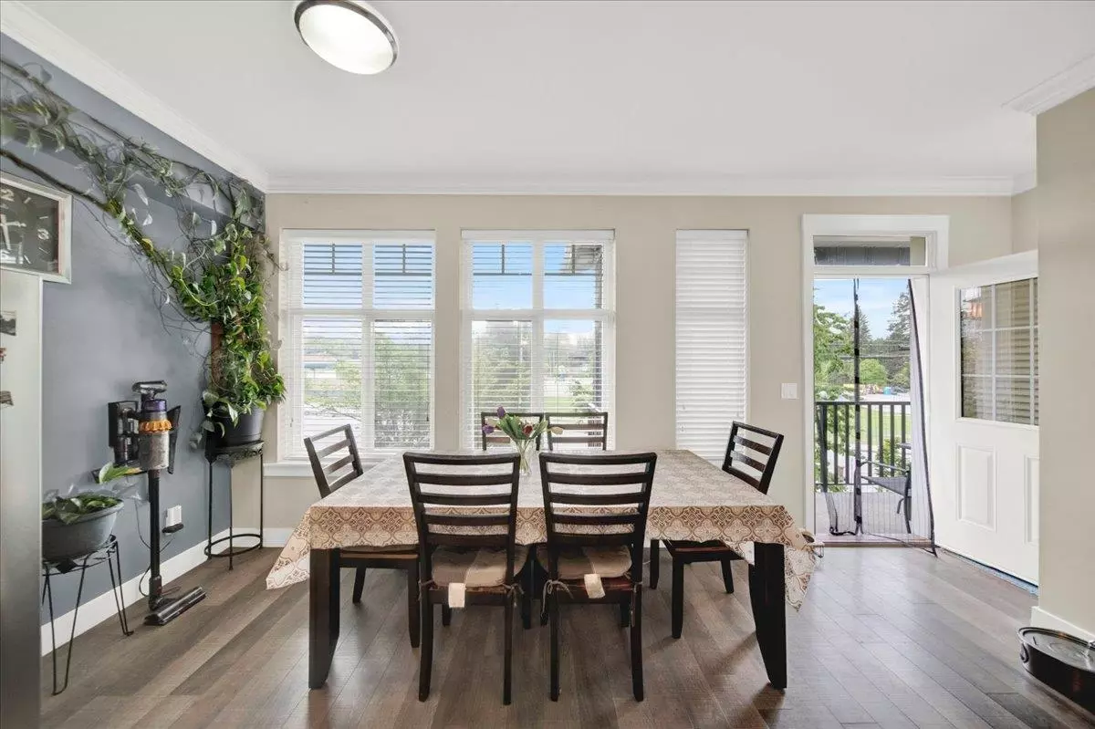 Living Room Photo of 1 6350 142 Street, Surrey, BC