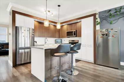 Primary Bathroom Photo of 1 6350 142 Street, Surrey, BC