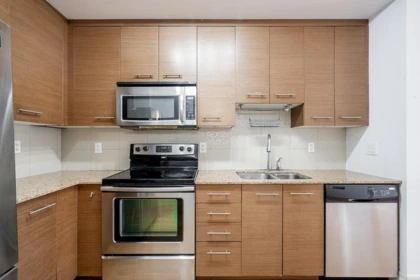 Kitchen Island Photo of 414 2343 Atkins Avenue, Port Coquitlam, BC