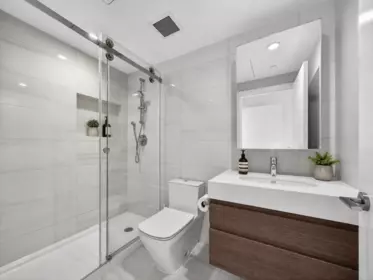 Guest Bathroom Photo of 2202 6537 Telford Avenue, Burnaby, BC
