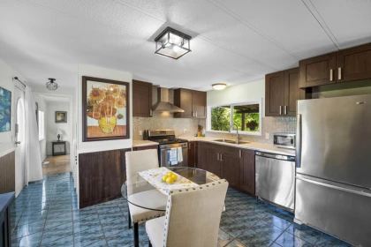 Kitchen Island Photo of 112 10221 Wilson Street, Mission, BC