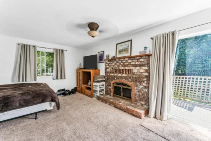 Bedroom 4 Photo of 1055 163a Street, Surrey, BC