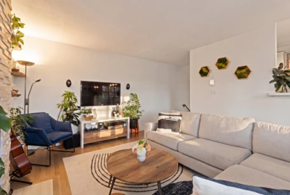 Primary Bedroom Photo of 2558 W 4th Avenue, Vancouver, BC