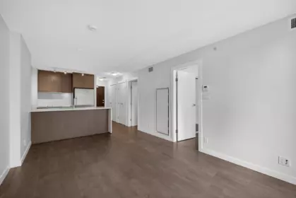 Guest Bathroom Photo of 606 1009 Harwood Street, Vancouver, BC