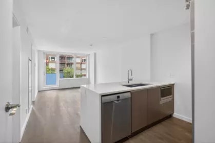 Kitchen Island Photo of 606 1009 Harwood Street, Vancouver, BC