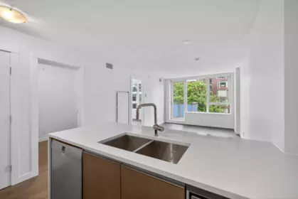 Kitchen Photo of 606 1009 Harwood Street, Vancouver, BC