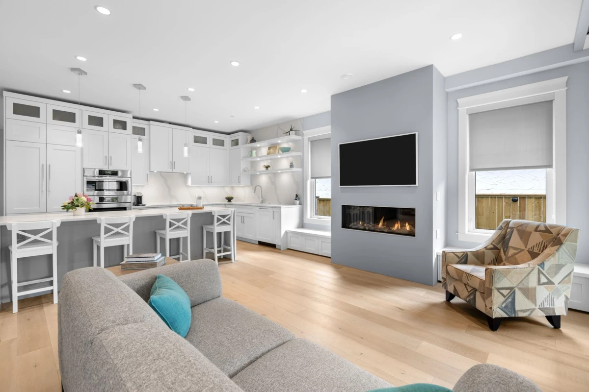 Family Room Photo of 6560 Nelson Avenue, West Vancouver, BC
