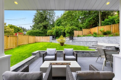 Backyard Photo of 6560 Nelson Avenue, West Vancouver, BC