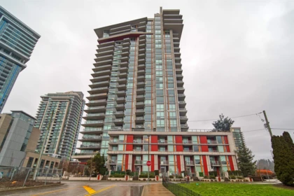 1107 1550 Fern Street, North Vancouver, BC, North Vancouver — Apartment/Condo for sale
