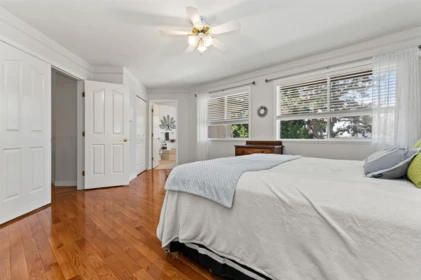 Entry Foyer Photo of 5677 185 Street, Surrey, BC