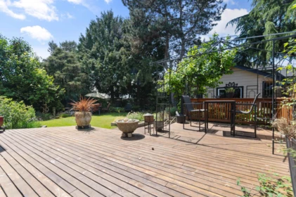 Outdoor Kitchen Photo of 5677 185 Street, Surrey, BC